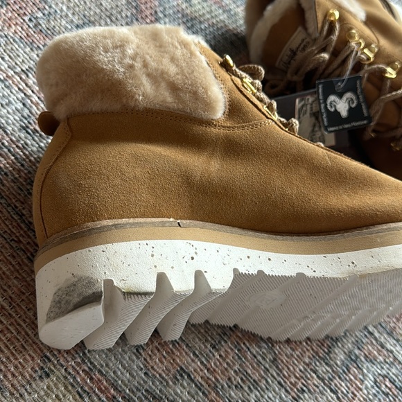 La Montelliana Tofane Genuine Shearling Bootie - Picture 8 of 11